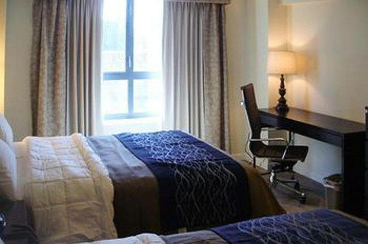 Comfort Inn & Suites - Kew Gardens Near La Guardia Airport New York Dış mekan fotoğraf